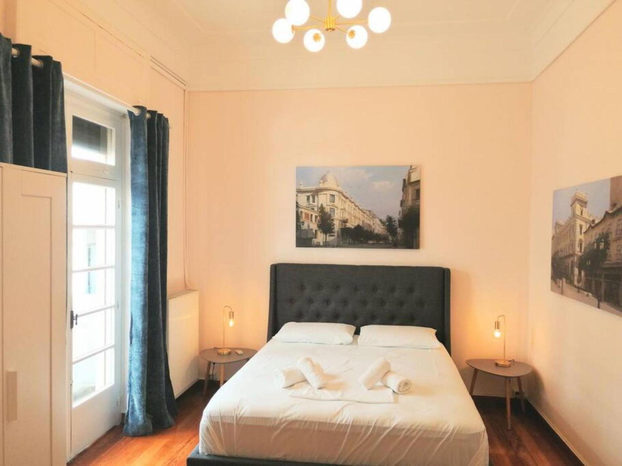 Elegant Apartment In Syntagma Square Atenas Exterior foto