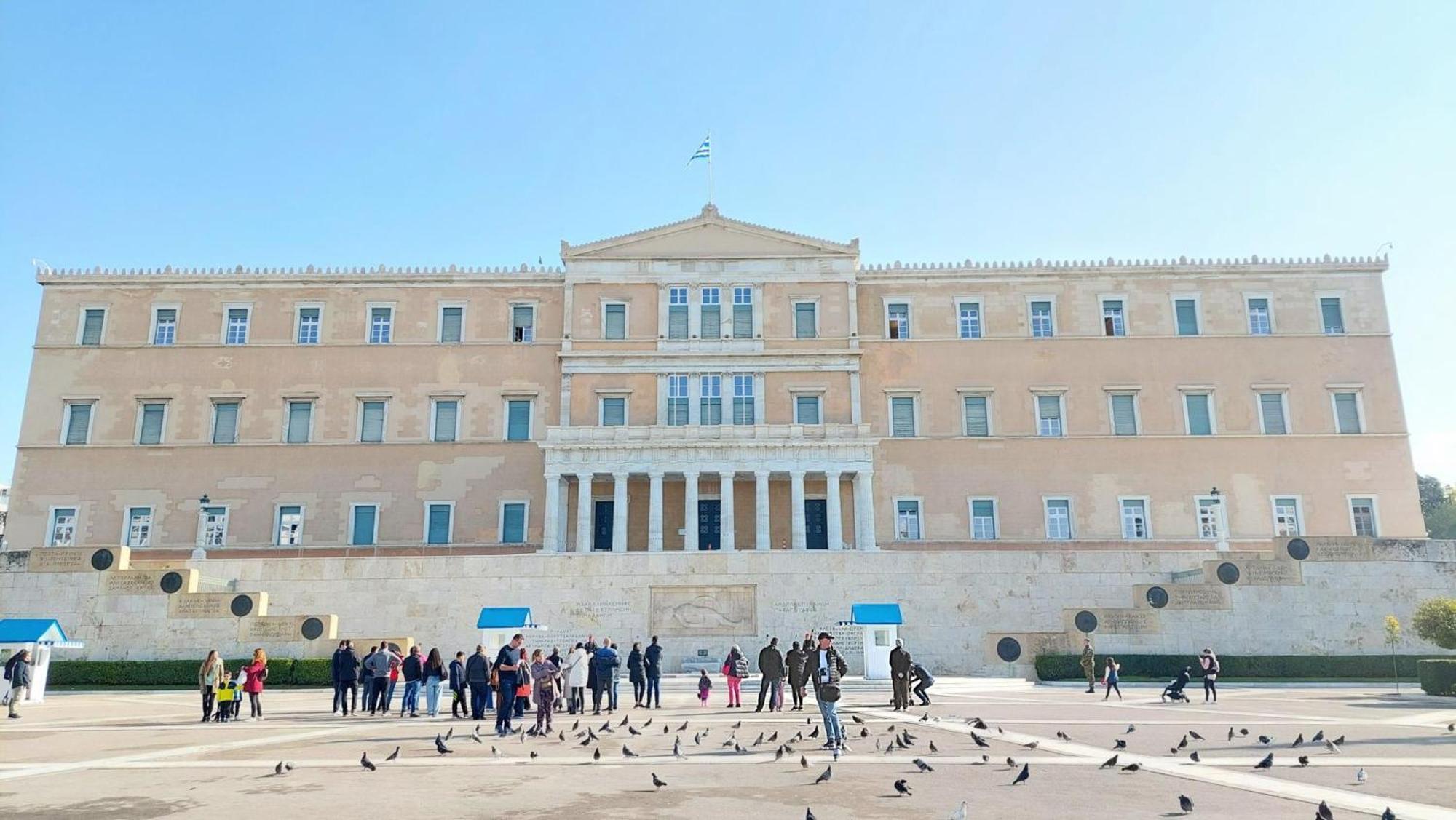 Elegant Apartment In Syntagma Square Atenas Exterior foto